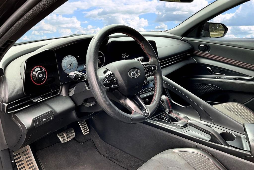 Used 2023 Hyundai Elantra N Line image 18
