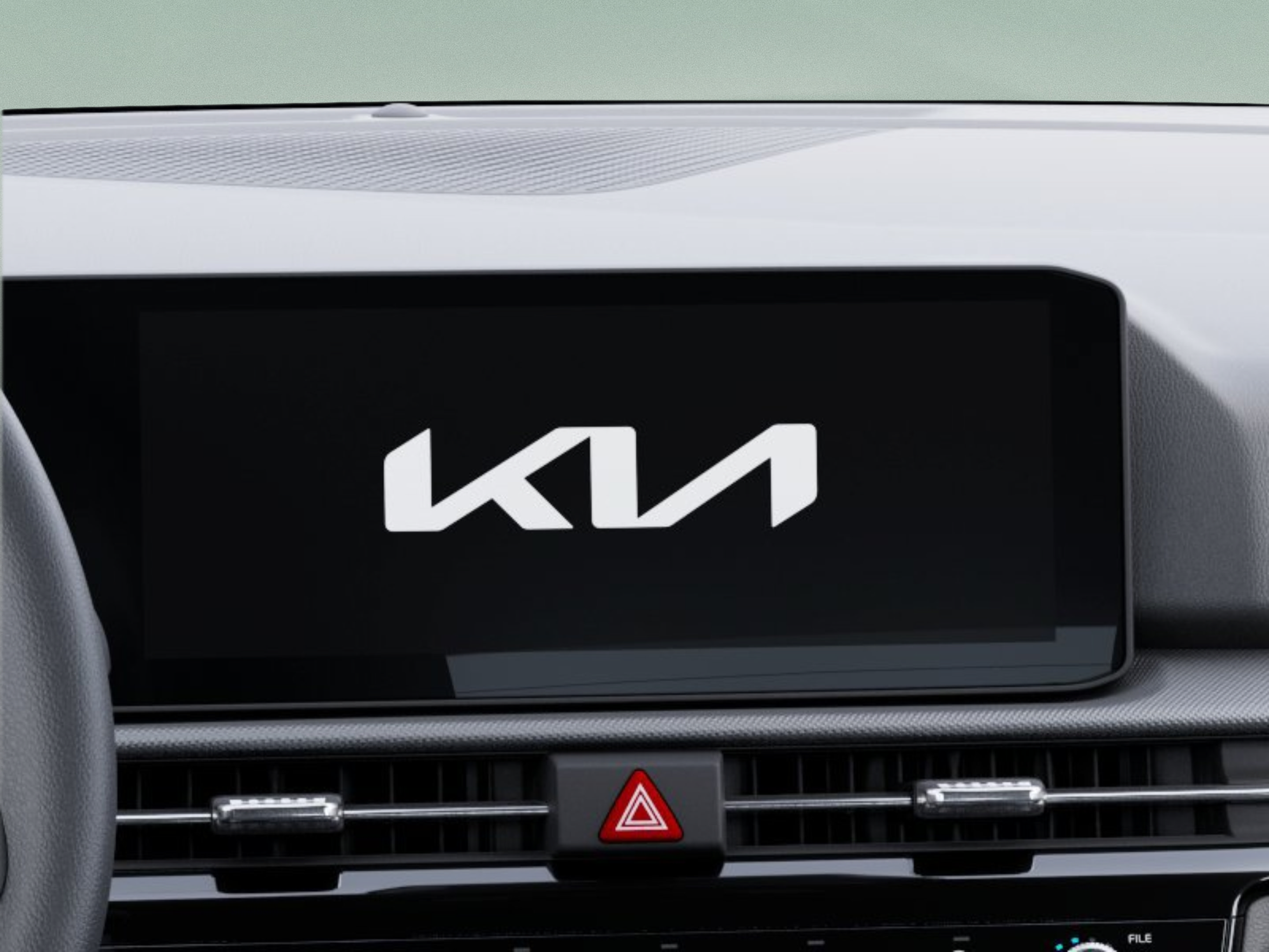 New 2027 Kia Sportage LX FWD image 16