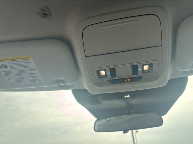 Used 2025 Ford Explorer Active image 18