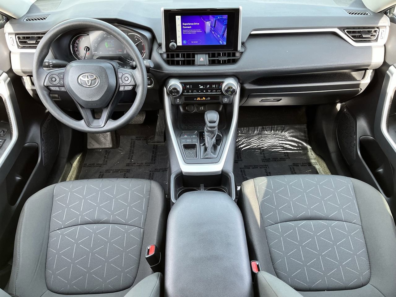 Used 2023 Toyota RAV4 XLE image 9