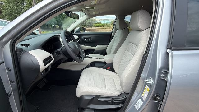 New 2027 Honda HR-V LX image 32