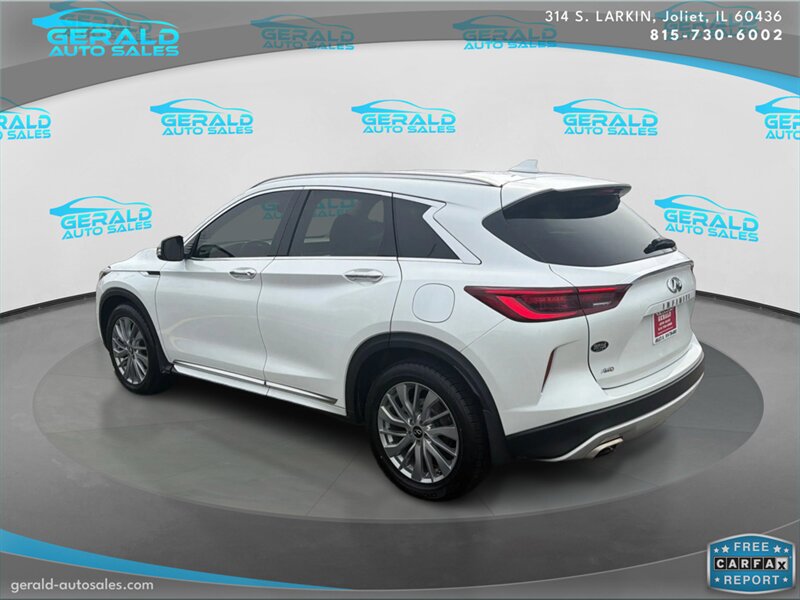 Used 2023 INFINITI QX50 Luxe w/ Accent Package AWD/4WD image 8