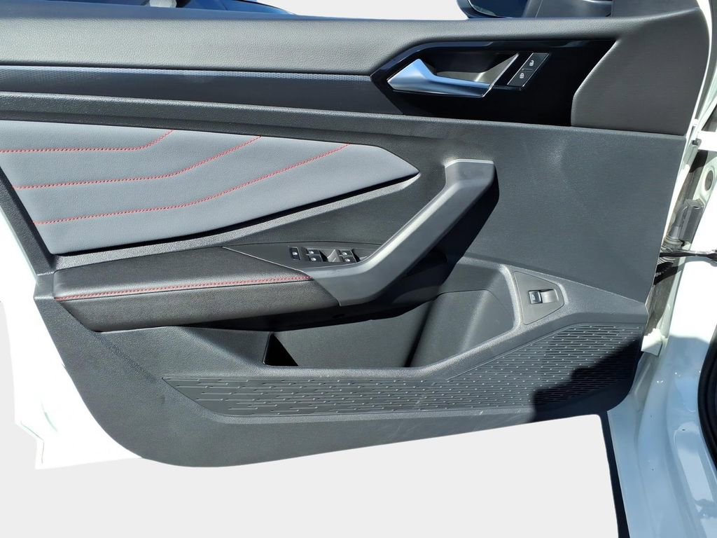 Certified 2025 Volkswagen Jetta GLI Autobahn w/ GLI Black Package image 19