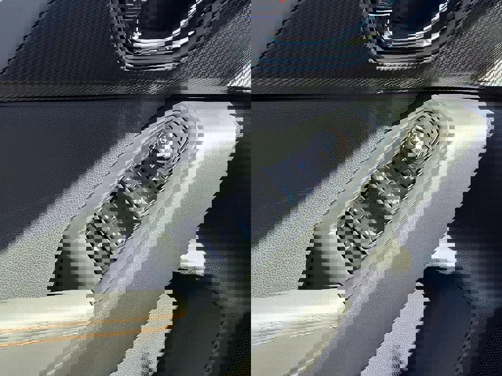 New 2026 Subaru Crosstrek 2.5i Limited image 13