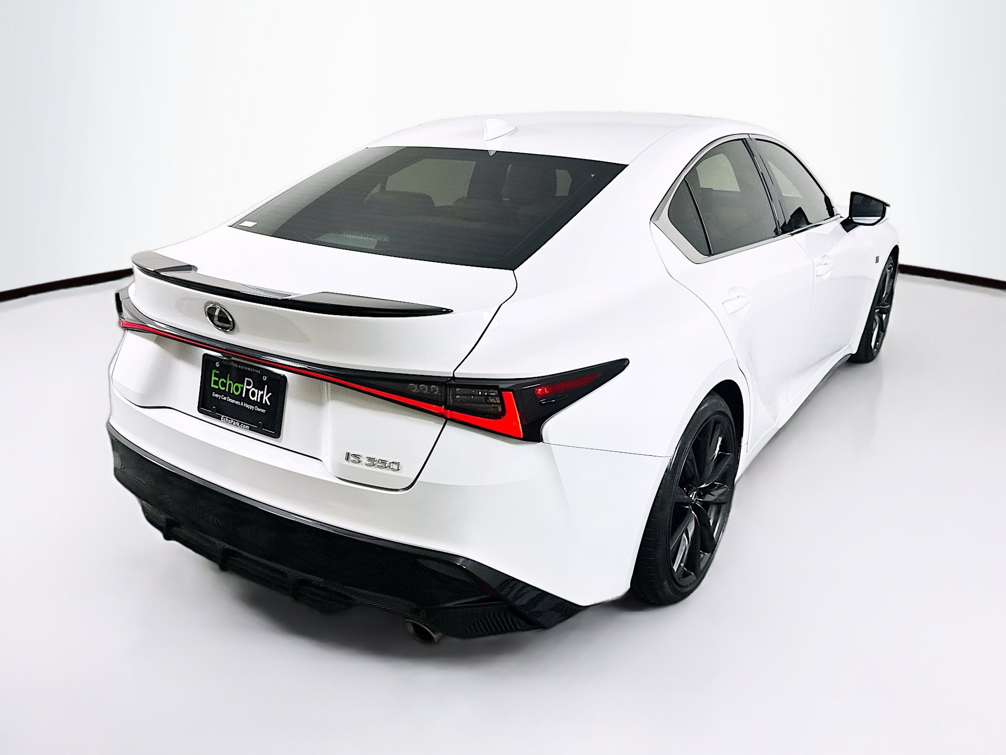 Used 2024 Lexus IS 350 F Sport RWD image 9