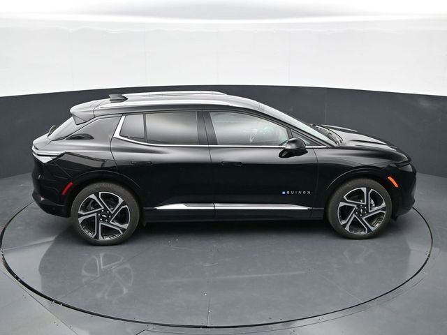 Used 2024 Chevrolet Equinox EV LT w/ Active Safety Package 3 FWD image 33