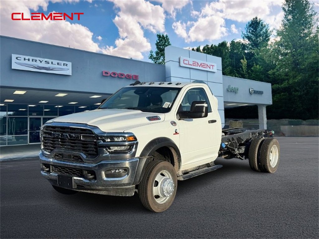 New 2026 RAM 5500 Tradesman w/ Chrome Appearance Group image 1