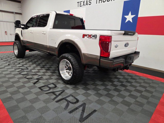 Used 2017 Ford F250 King Ranch w/ King Ranch Ultimate Package AWD/4WD image 5
