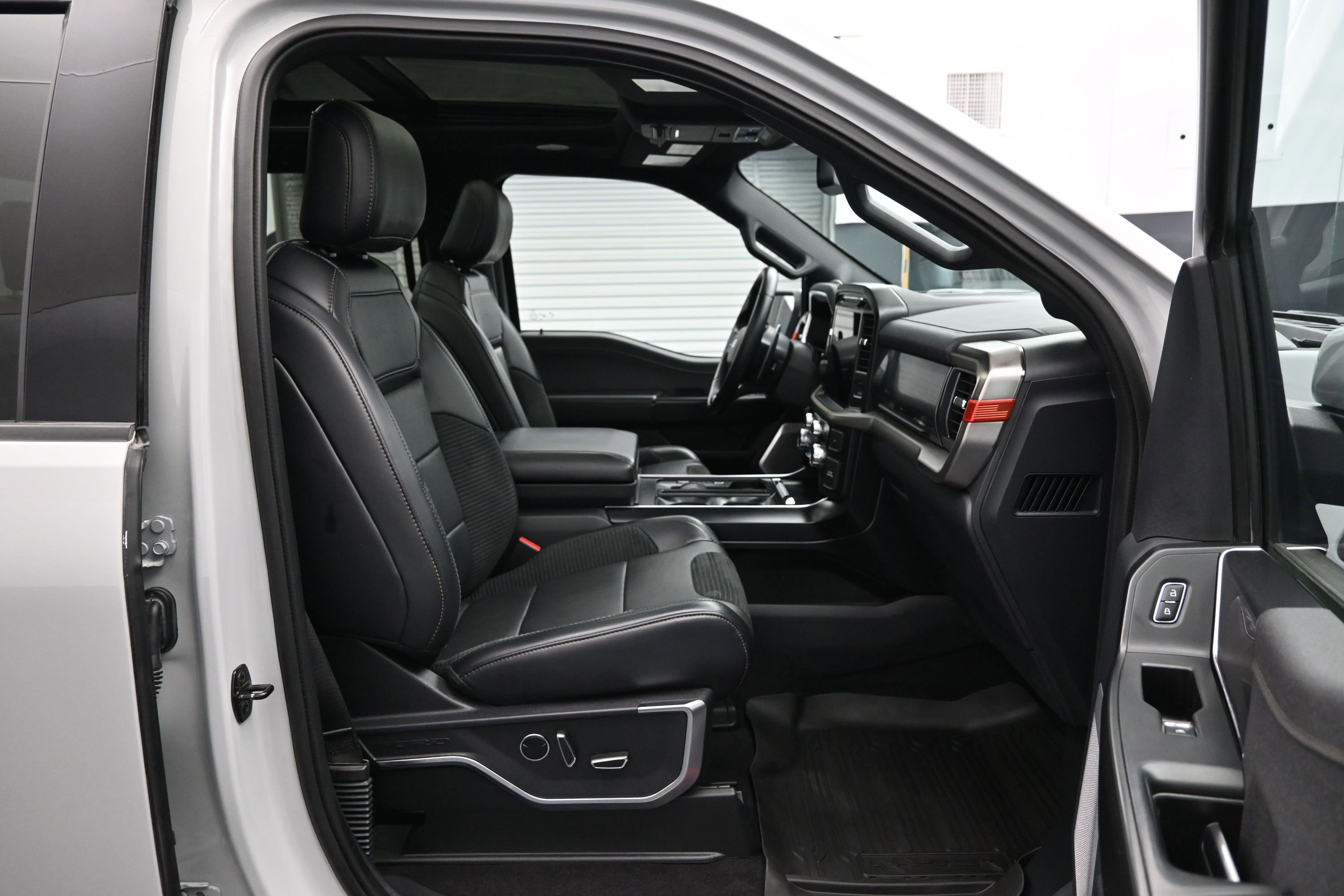 Used 2023 Ford F150 Raptor AWD/4WD image 13