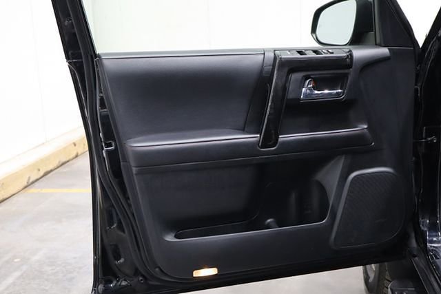 Used 2022 Toyota 4Runner TRD Off-Road Premium image 16