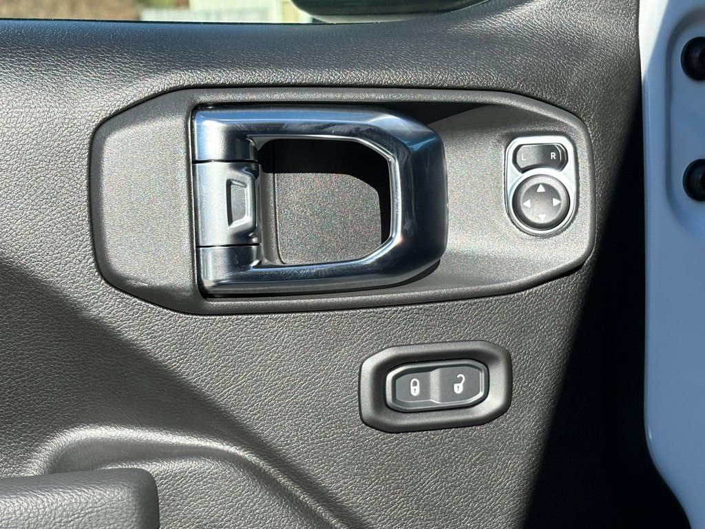 New 2026 Jeep Wrangler Sport S image 33