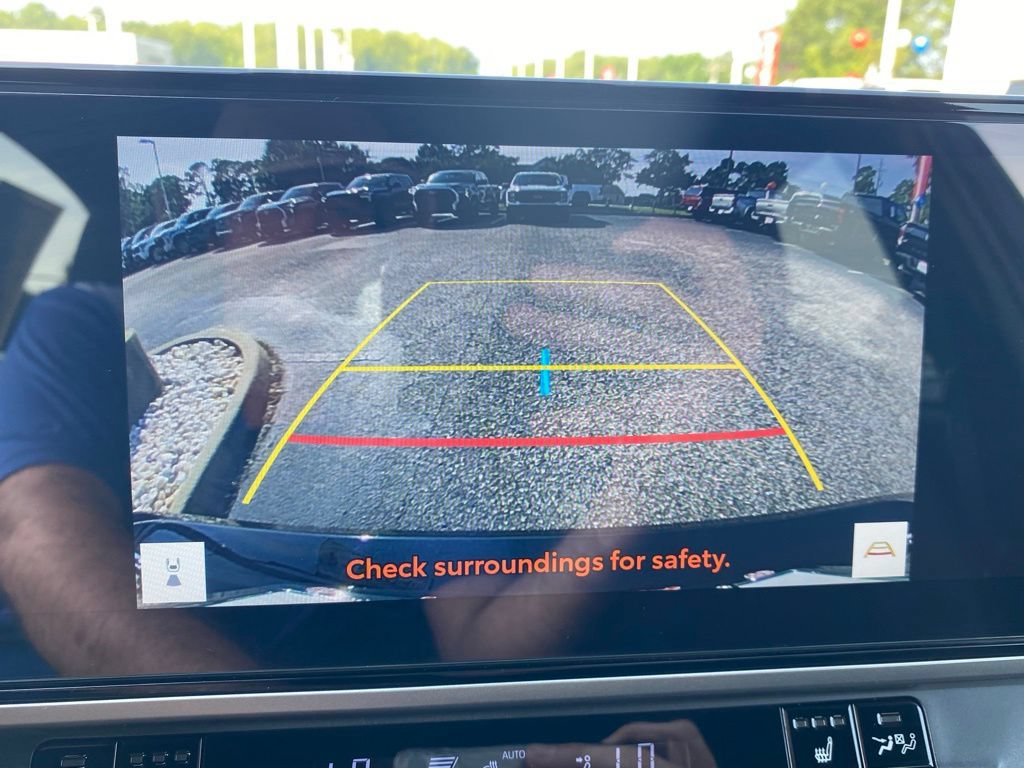 Used 2025 Toyota Camry XSE FWD image 29