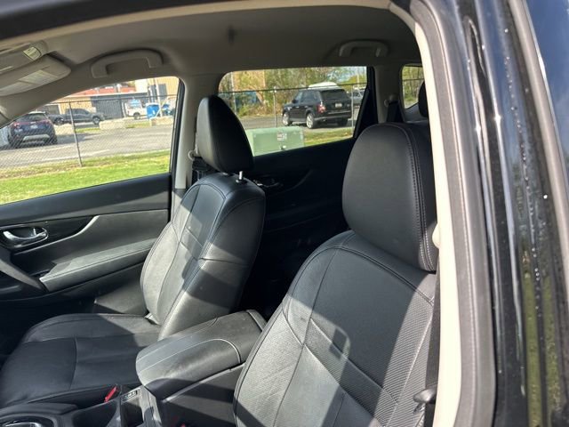 Used 2019 Nissan Rogue SL AWD/4WD image 8