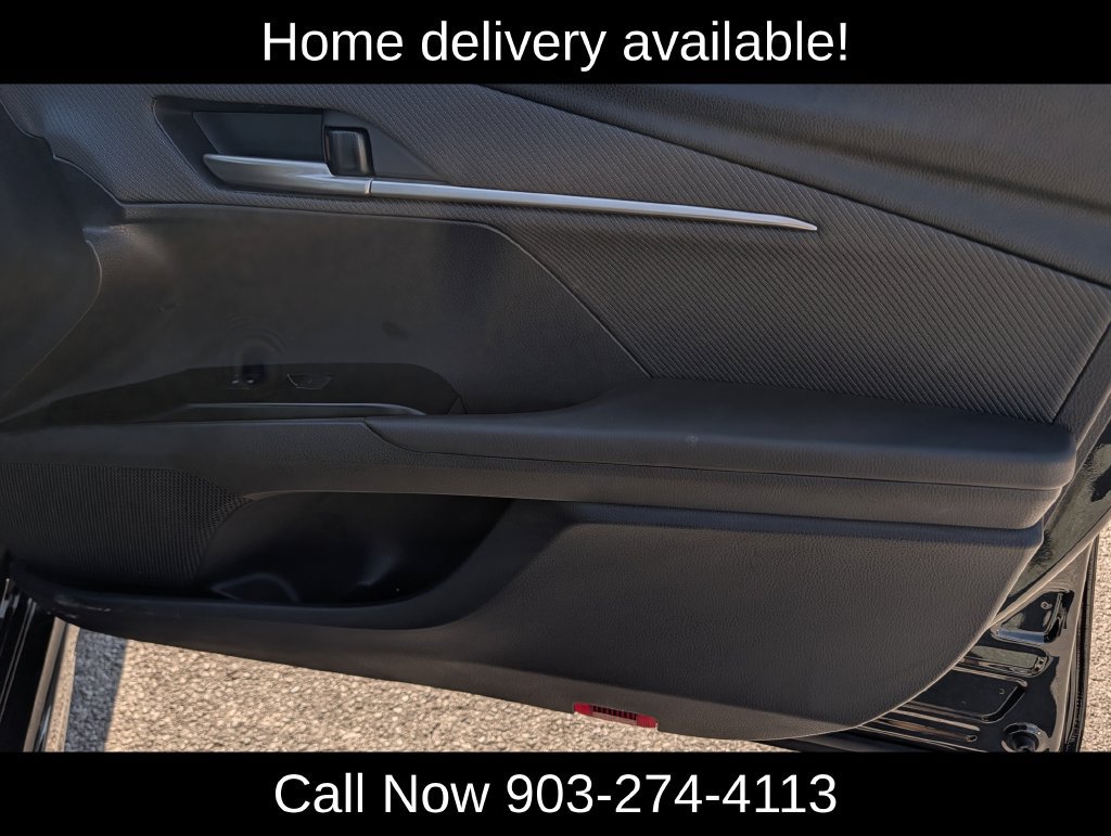 Used 2026 Toyota Camry SE FWD image 33