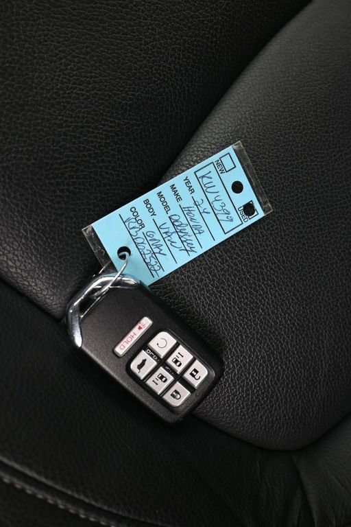 Used 2024 Honda Odyssey EX-L image 28