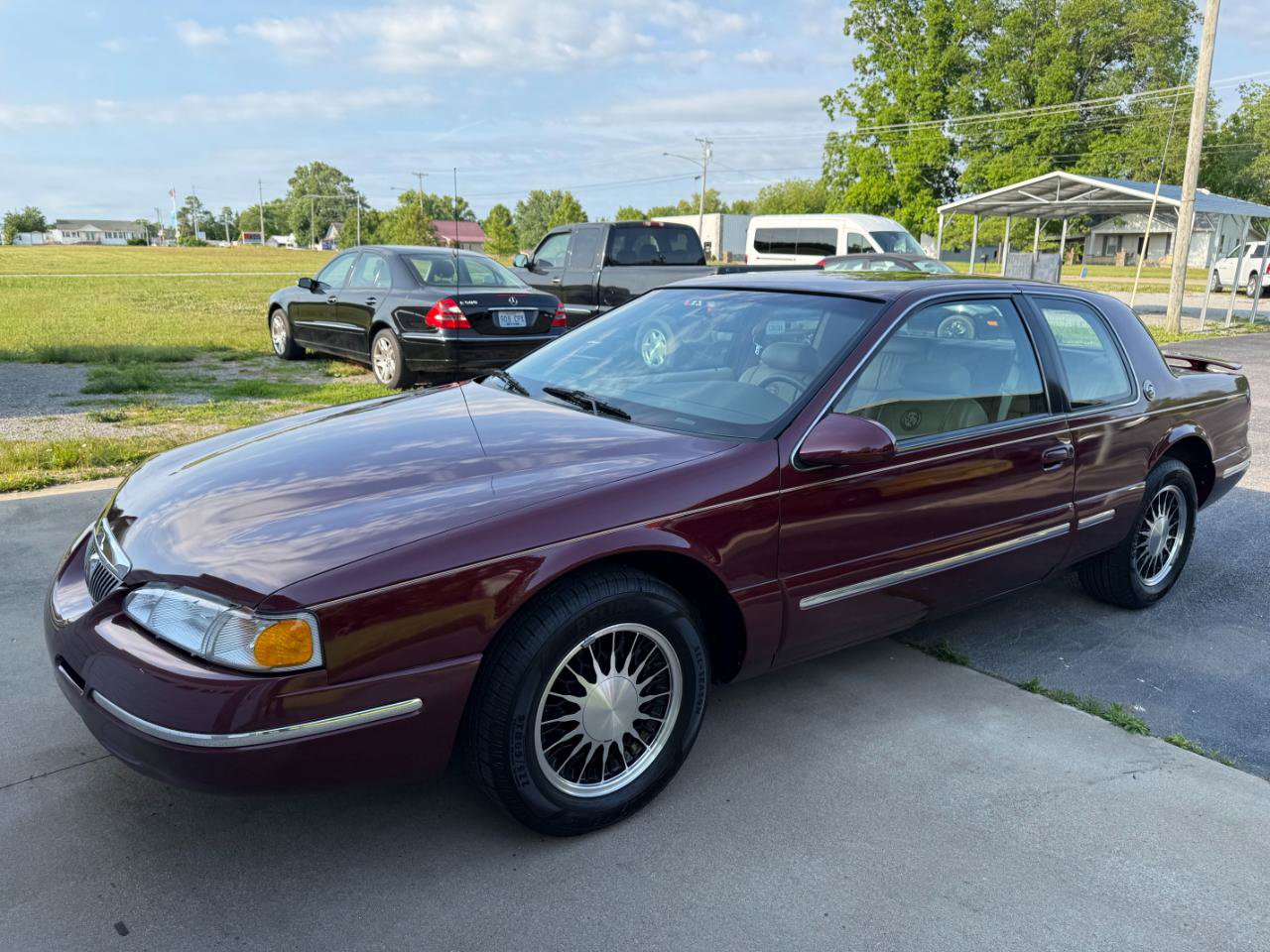 Used 1997 Mercury Cougar XR7 RWD image 3