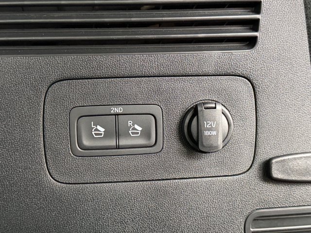 Used 2024 Kia Sorento S FWD image 29