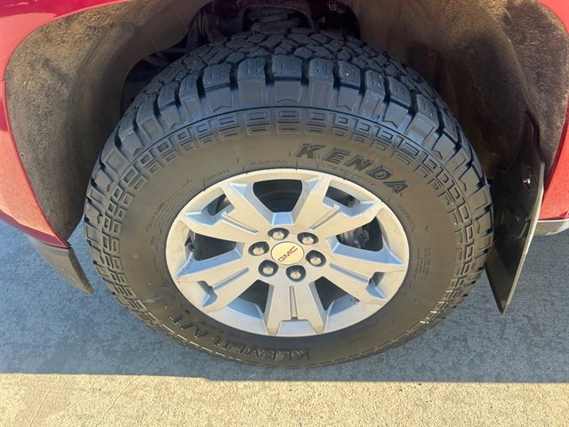 Used 2018 GMC Canyon Denali image 19