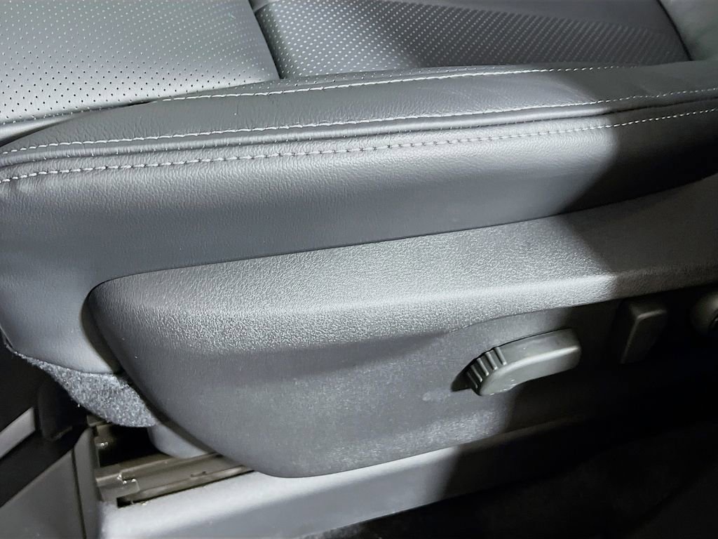 New 2026 Subaru Ascent Limited w/ Popular Package #2 AWD/4WD image 15