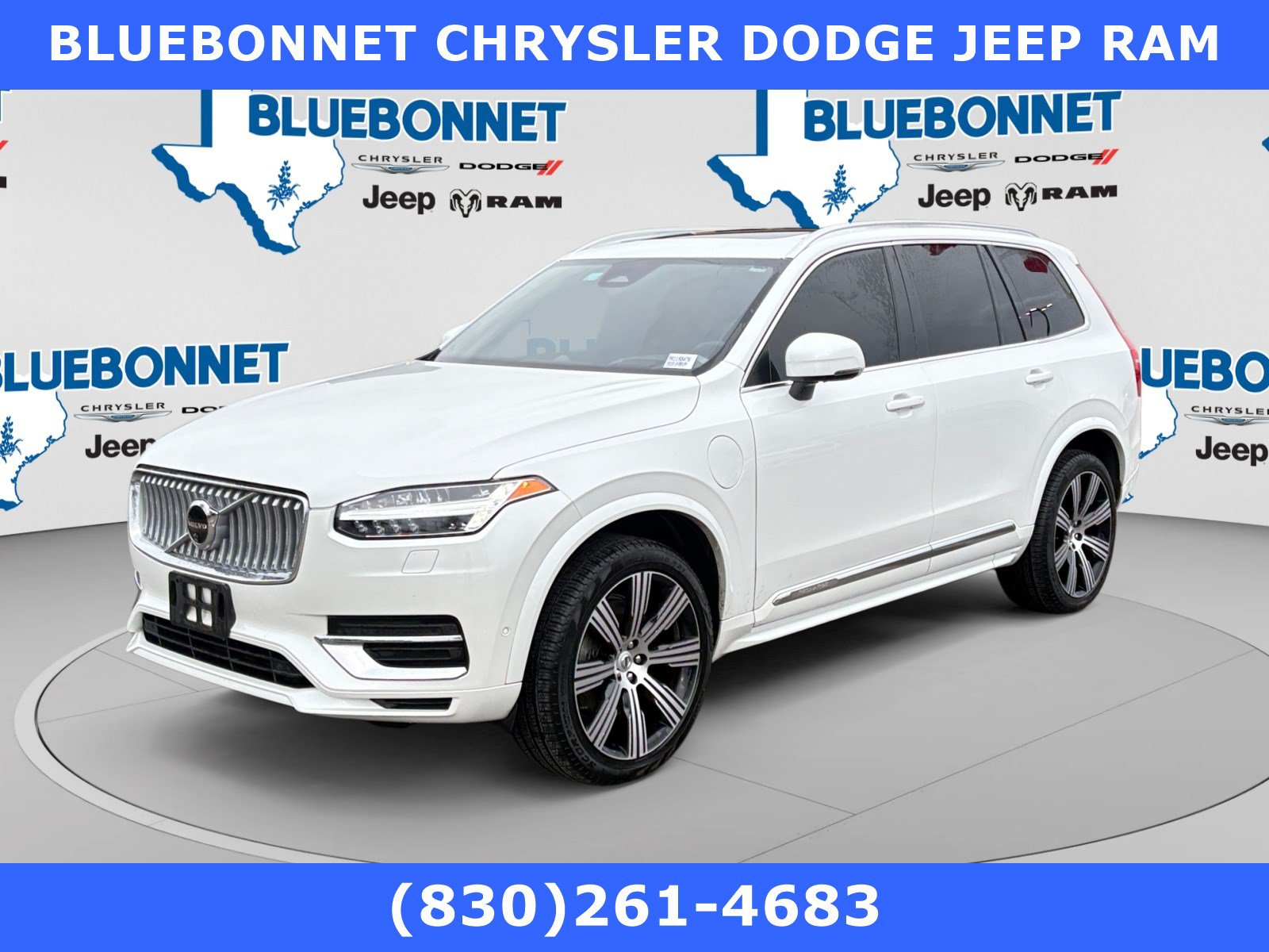 Used 2024 Volvo XC90 T8 Ultimate w/ Lounge Package