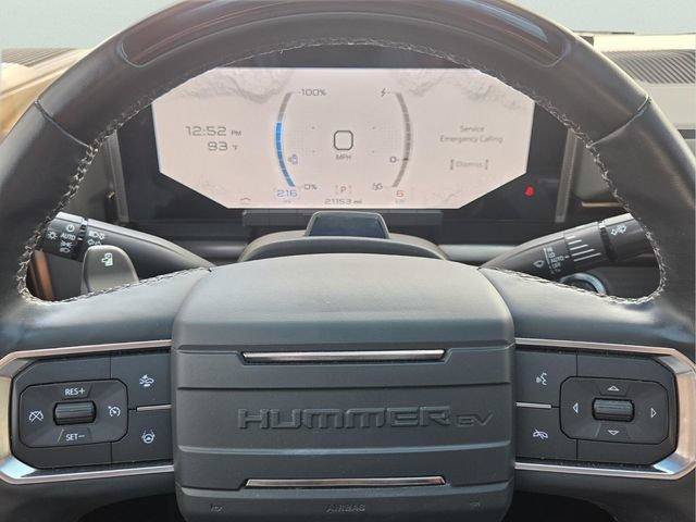 Certified 2025 GMC Hummer EV 3X AWD/4WD image 32