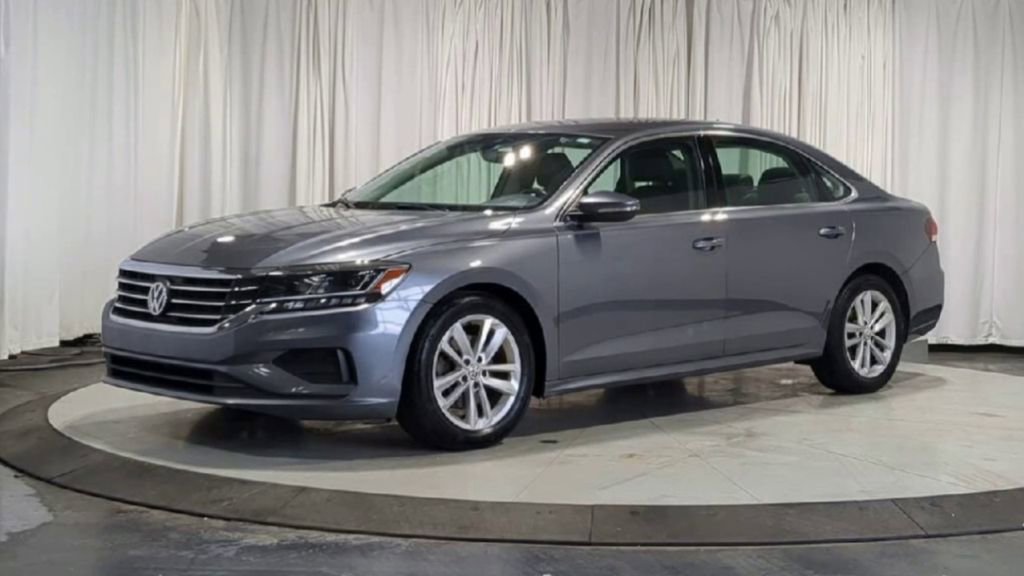 Used 2020 Volkswagen Passat 2.0T SE image 4