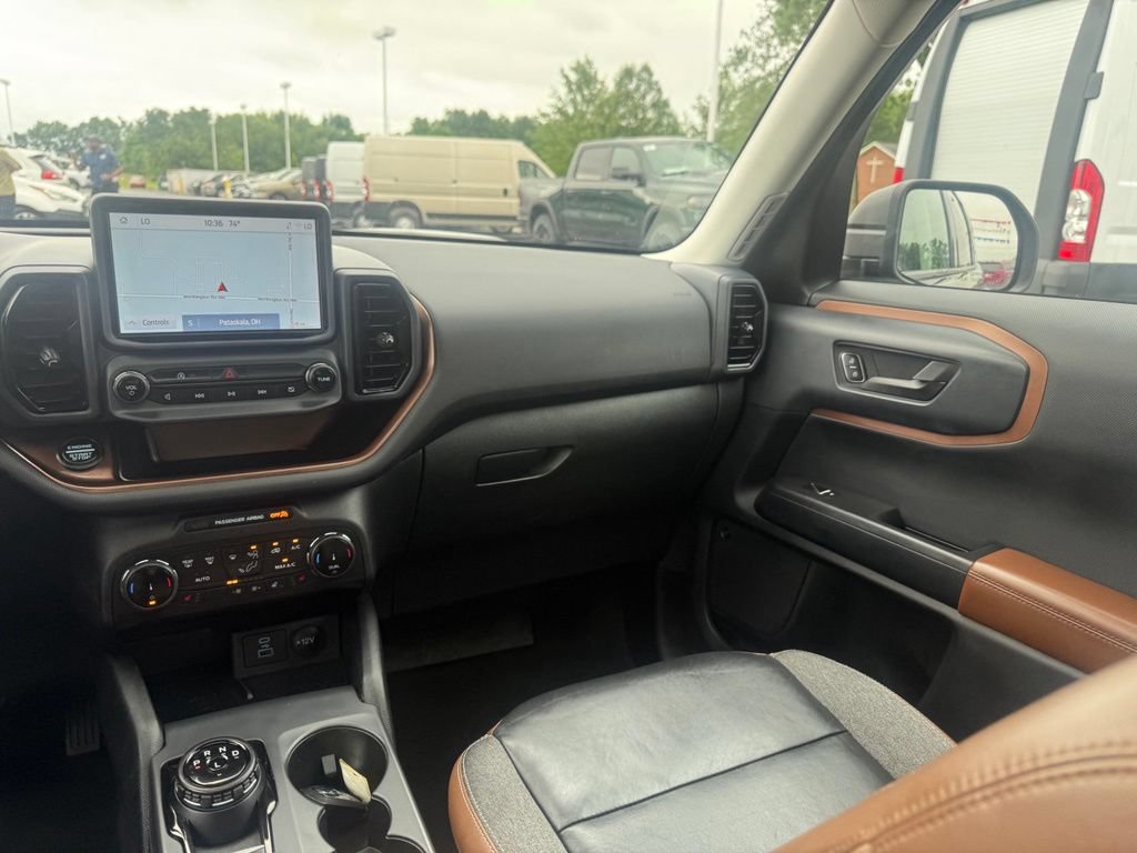 Used 2022 Ford Bronco Sport Outer Banks w/ Tech Package AWD/4WD image 39