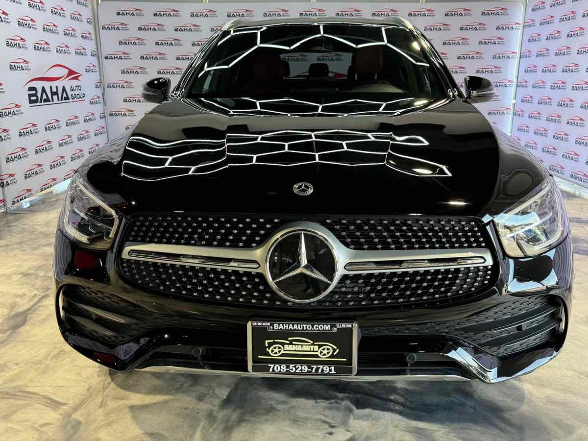 Used 2022 Mercedes-Benz GLC 300 4MATIC w/ AMG Line image 62