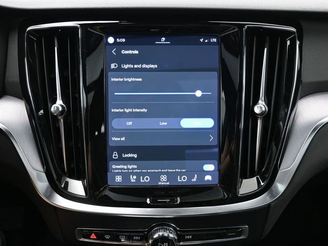 Used 2023 Volvo S60 B5 Plus w/ Climate Package image 17