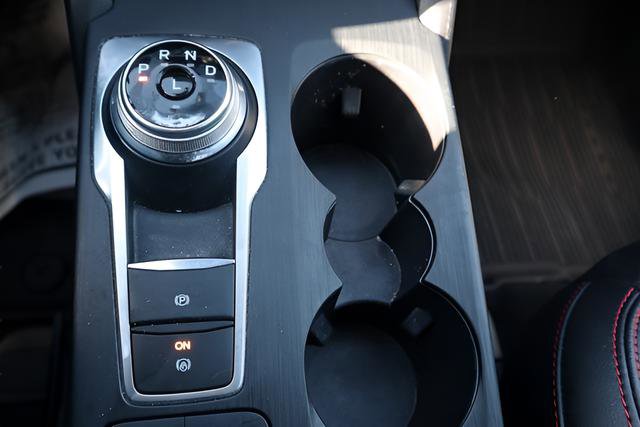 Used 2021 Ford Escape SEL w/ SEL Stealth AWD Package image 22