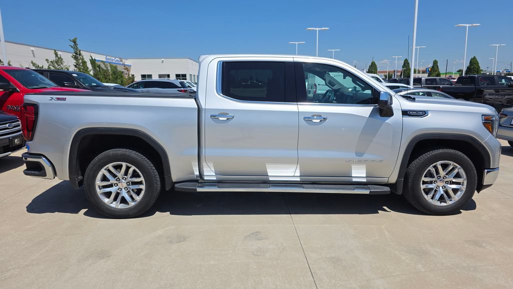 Used 2019 GMC Sierra 1500 SLT w/ SLT Premium Plus Package AWD/4WD image 6