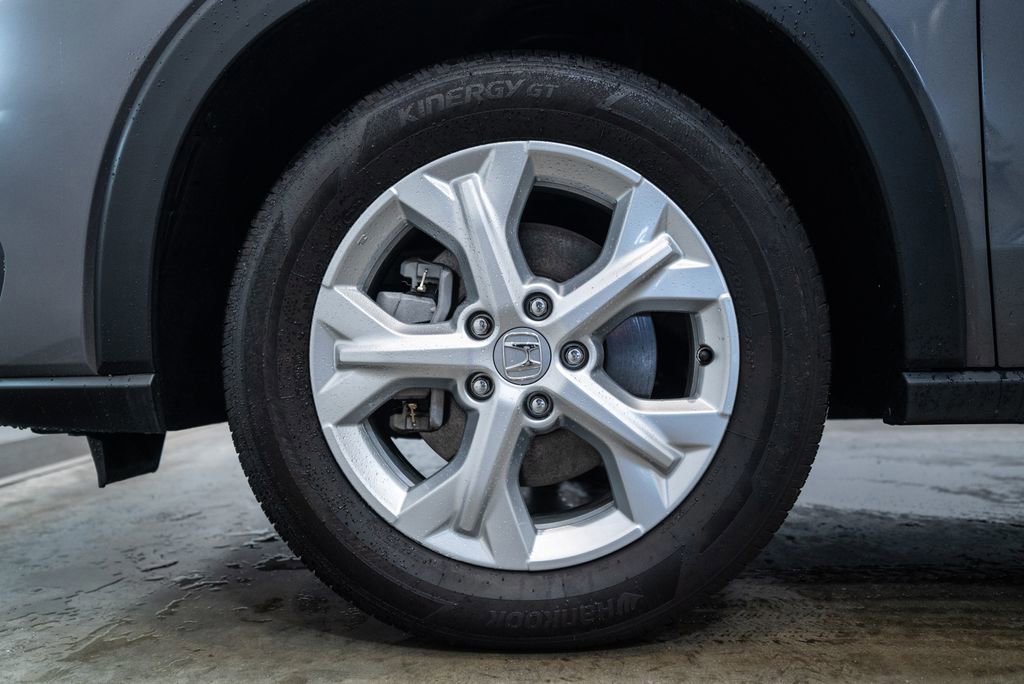 Used 2025 Honda HR-V LX image 11