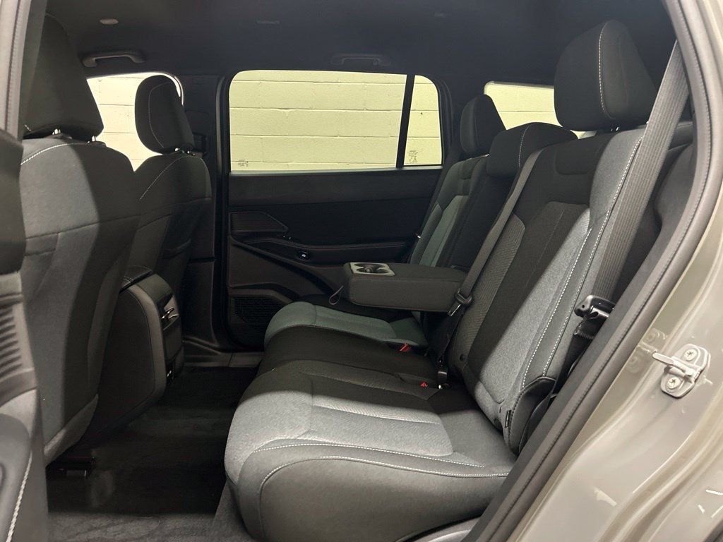 New 2026 Jeep Cherokee Laredo AWD/4WD image 9
