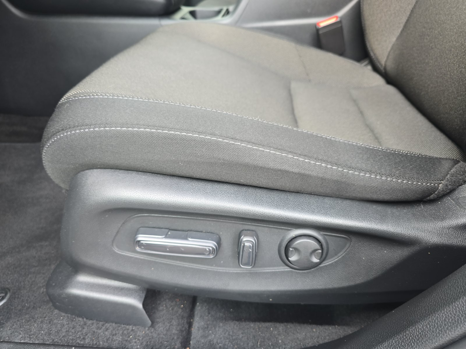 Certified 2024 Honda CR-V EX image 27