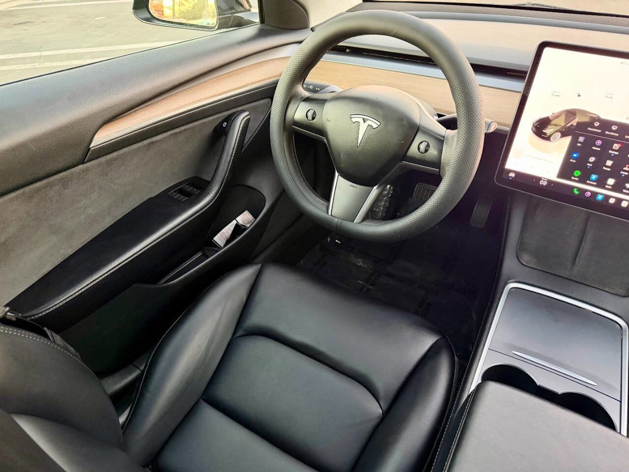 Used 2023 Tesla Model 3 Standard Range RWD image 19