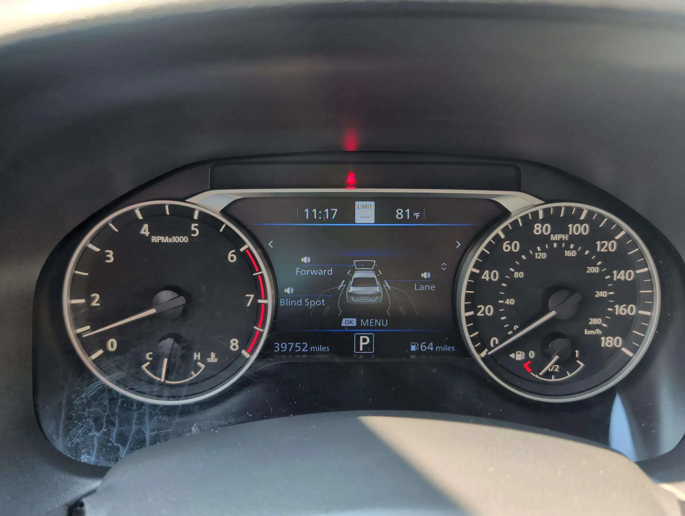Used 2023 Nissan Altima 2.0 SR FWD image 21