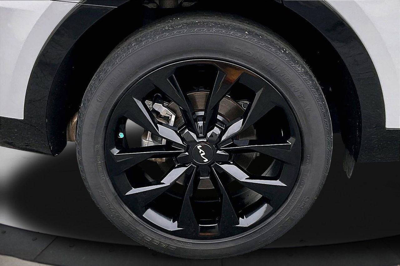 Used 2023 Kia Sorento SX image 39