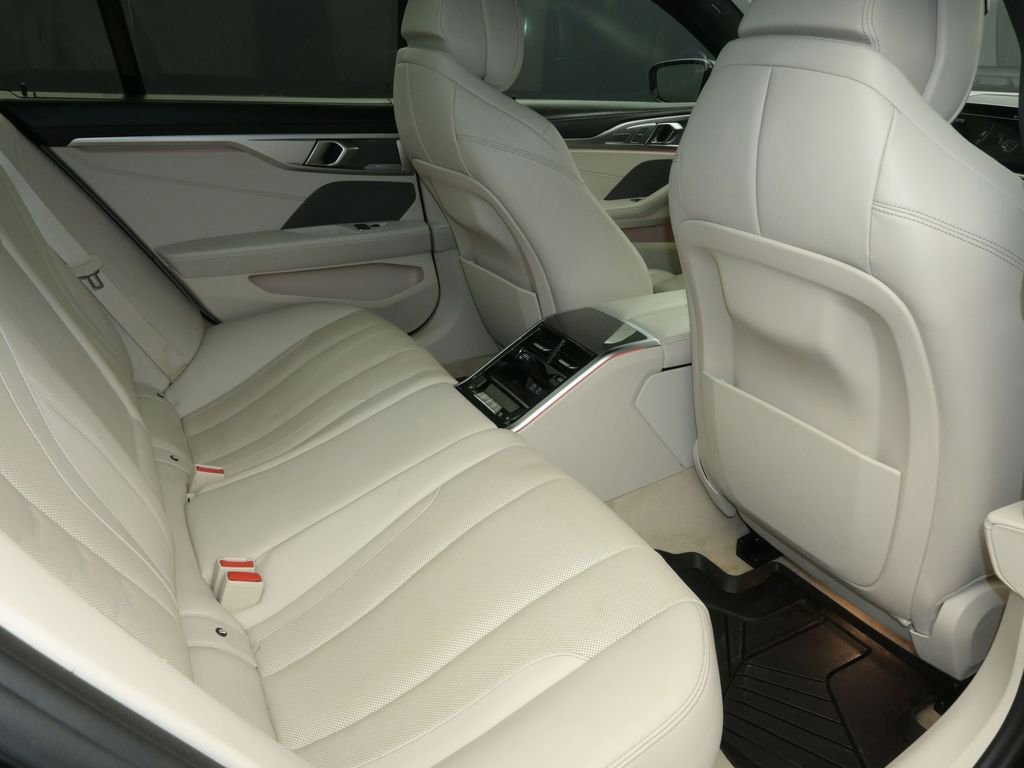 Used 2021 BMW M850i Gran Coupe xDrive image 30