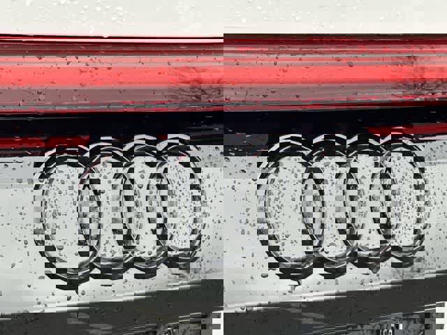 Used 2023 Audi Q8 Premium Plus w/ Premium Plus Package image 29