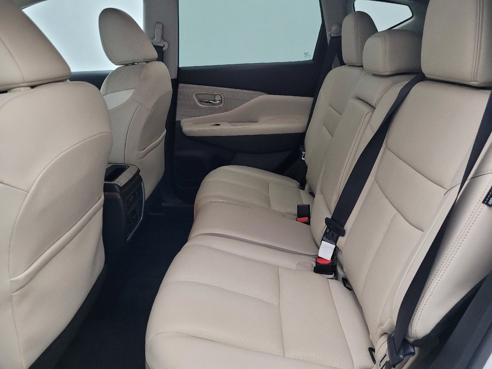 Used 2020 Nissan Murano SL w/ Moonroof Package image 18