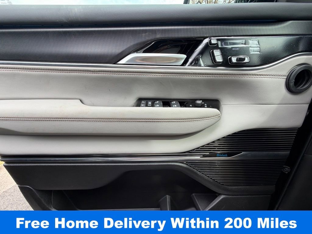 New 2026 Jeep Grand Wagoneer L Summit image 24