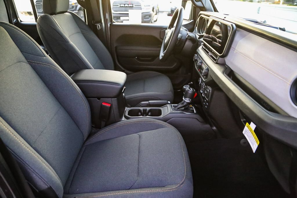 New 2026 Jeep Wrangler Unlimited Sport AWD/4WD image 17