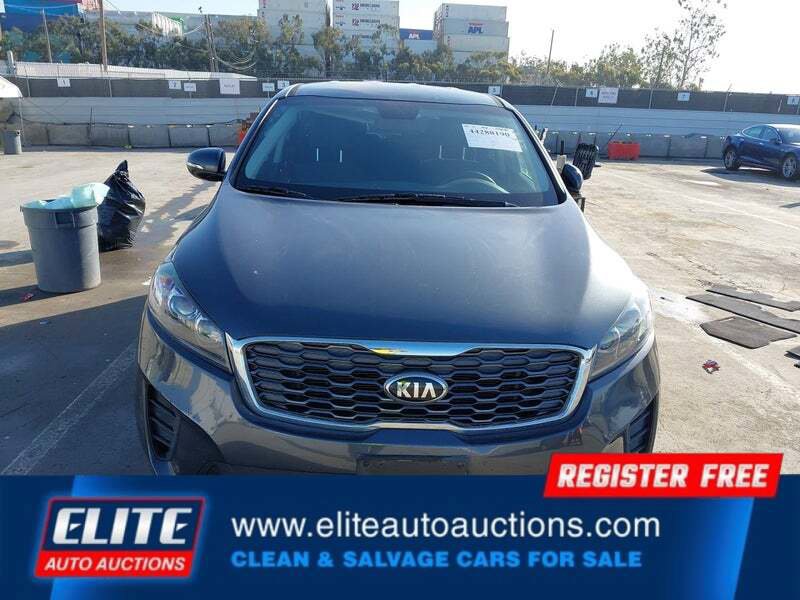 Used 2020 Kia Sorento LX image 23