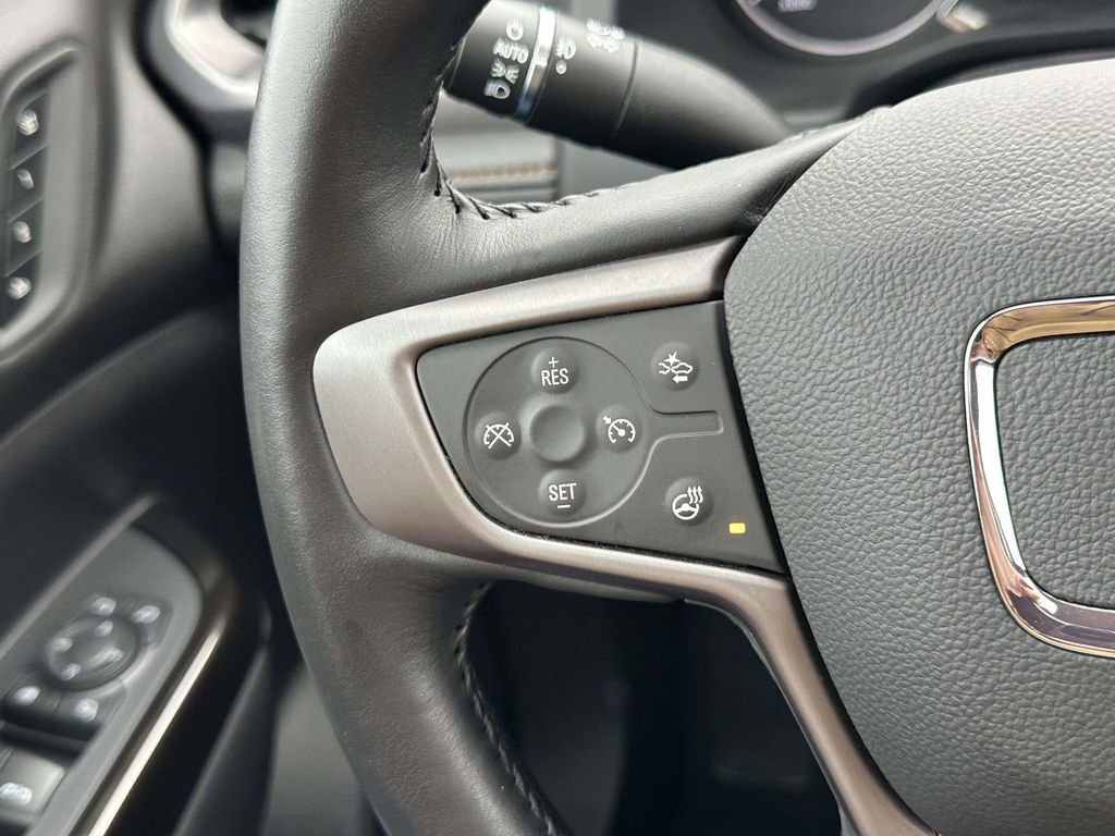 Certified 2022 GMC Acadia AT4 w/ Preferred Package image 26