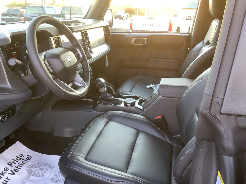 New 2026 Ford Bronco Badlands image 11