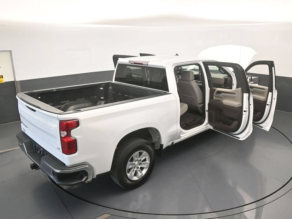 Used 2025 Chevrolet Silverado 1500 LT RWD image 54