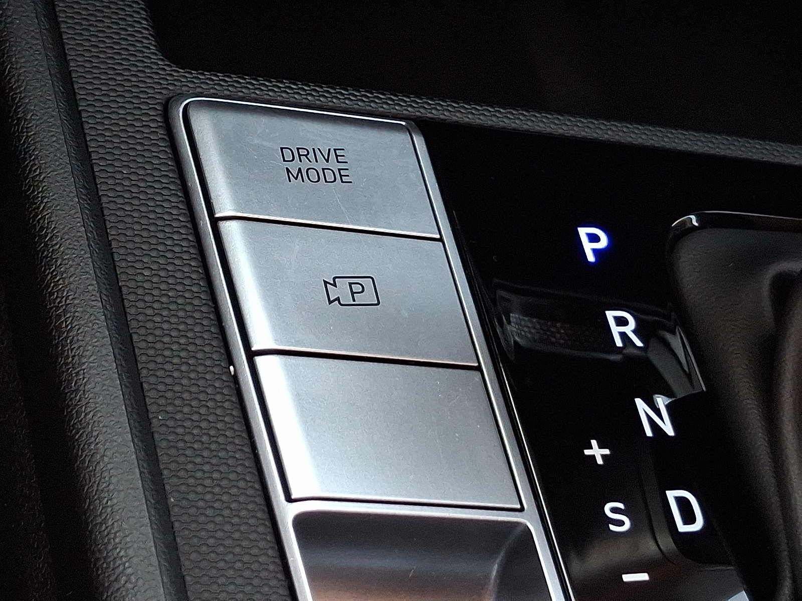 Certified 2023 Hyundai Elantra Limited FWD image 26