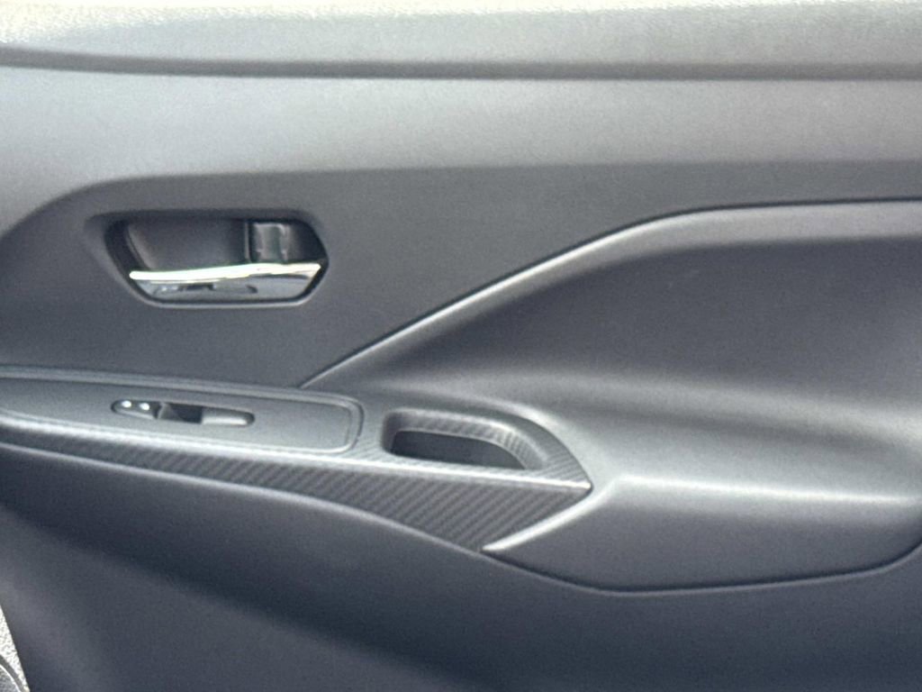 Used 2025 Nissan Versa SV FWD image 20