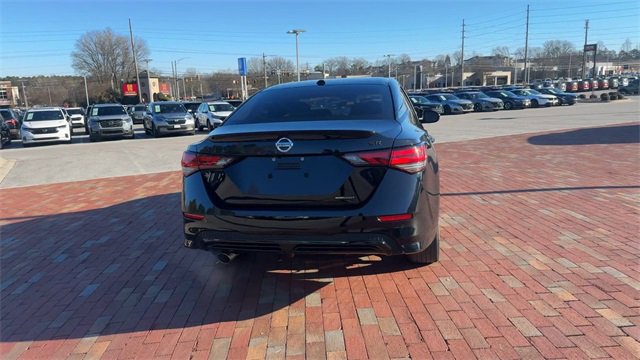 Used 2023 Nissan Sentra SR w/ Midnight Edition Package image 2