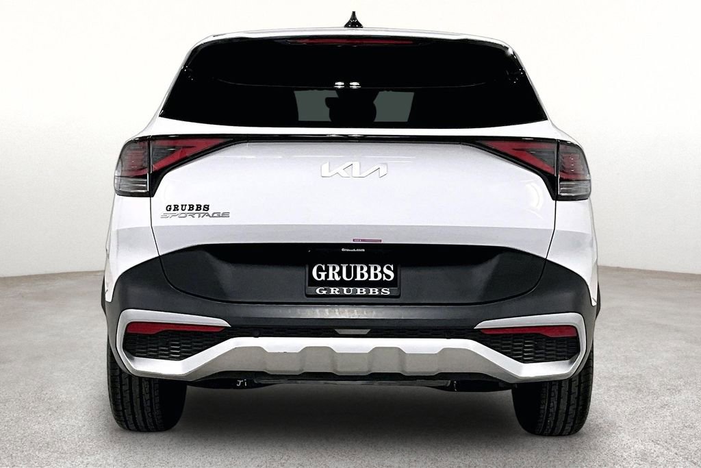 Used 2024 Kia Sportage EX image 6